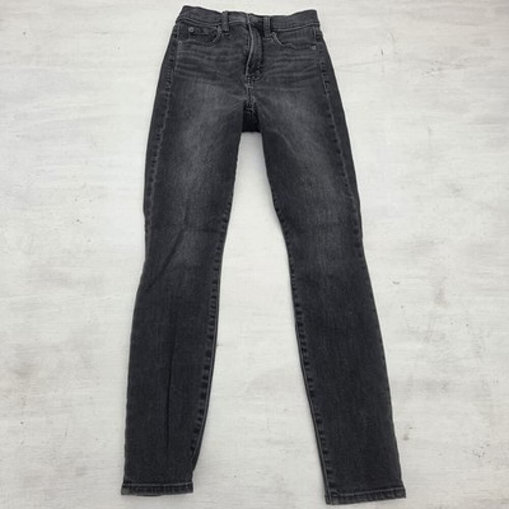 Gap True Skinny High Rise Jeans 24/00 Regular Everyday Distressed Faded Black
